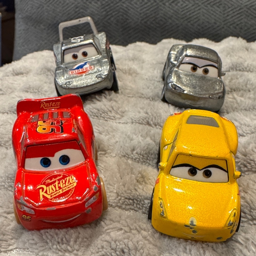 6 PC - Disney Pixar Cars Movies Mini Racers Toy Bundle - Picture 8 of 16